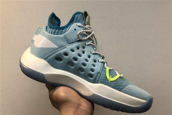 李寧音速7價格 全新實戰(zhàn)球鞋 李寧音速7價格 全新實戰(zhàn)球鞋