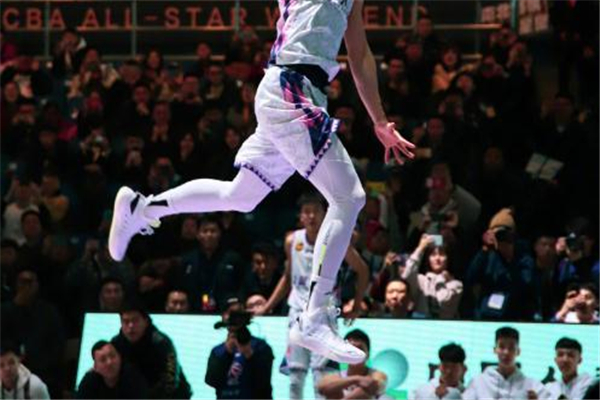 李寧音速7價格 全新實戰(zhàn)球鞋 李寧音速7價格 全新實戰(zhàn)球鞋