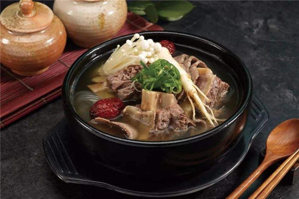 牛尾湯的做法大全 春季養(yǎng)生湯 牛尾湯的做法大全 春季養(yǎng)生湯