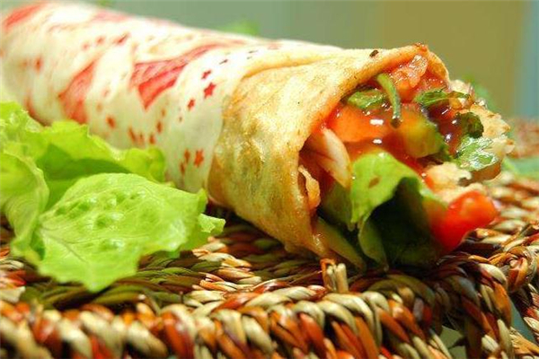 鹵肉卷的做法 鹵肉卷餅皮怎么做 鹵肉卷的做法 鹵肉卷餅皮怎么做