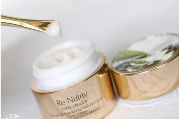 長(zhǎng)脂肪粒用什么眼霜好 如何選擇眼霜 長(zhǎng)脂肪粒用什么眼霜好 如何選擇眼霜