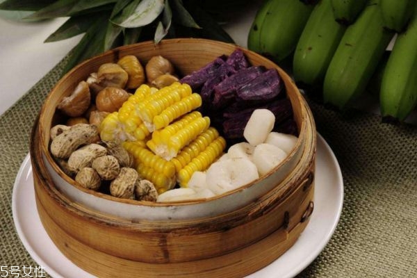 女人經(jīng)期吃什么好 女性經(jīng)期吃什么最好 女人經(jīng)期吃什么好 女性經(jīng)期吃什么最好