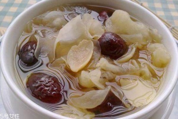 吃干紅棗會(huì)胖嗎 紅棗可以和哪些食物搭配一起吃 吃干紅棗會(huì)胖嗎 紅棗可以和哪些食物搭配一起吃