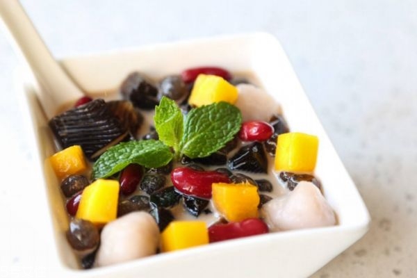 黑涼粉是燒仙草嗎 燒仙草為什么取這名 黑涼粉是燒仙草嗎 燒仙草為什么取這名