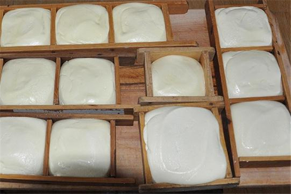 奶豆腐是軟的還是硬的 和時間有關 奶豆腐是軟的還是硬的 和時間有關