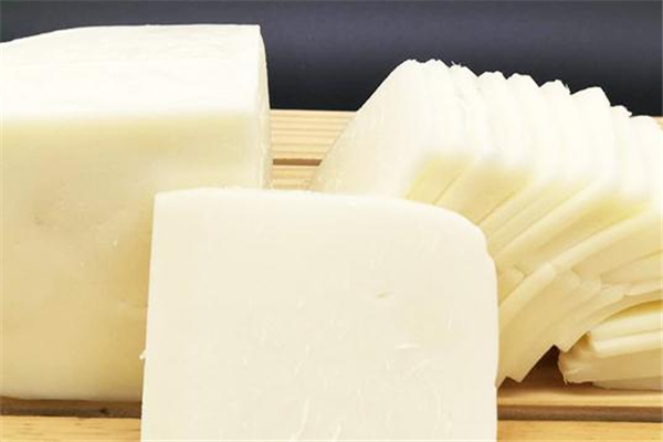 奶豆腐是軟的還是硬的 和時間有關 奶豆腐是軟的還是硬的 和時間有關