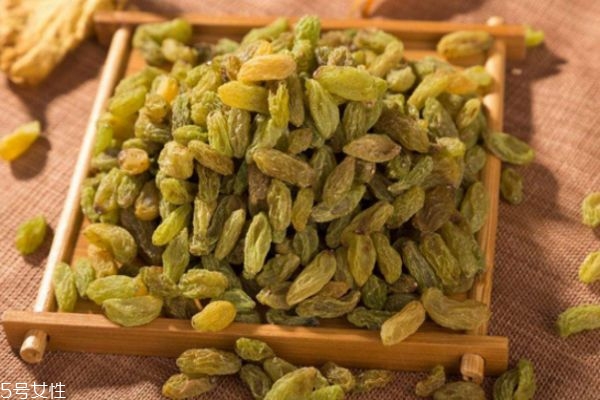 葡萄干吃多了會胖嗎 葡萄干吃多了會怎樣 葡萄干吃多了會胖嗎 葡萄干吃多了會怎樣