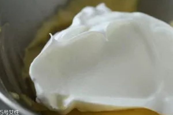 網(wǎng)紅舒芙蕾的做法 手把手教你如何制作 網(wǎng)紅舒芙蕾的做法 手把手教你如何制作