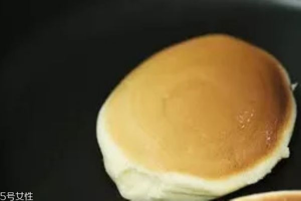 網(wǎng)紅舒芙蕾的做法 手把手教你如何制作 網(wǎng)紅舒芙蕾的做法 手把手教你如何制作