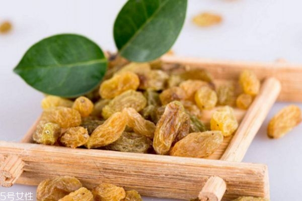 葡萄干吃多了會胖嗎 葡萄干吃多了會怎樣 葡萄干吃多了會胖嗎 葡萄干吃多了會怎樣