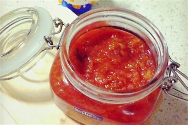 山楂醬的功效與作用 對(duì)身體好處多 山楂醬的功效與作用 對(duì)身體好處多