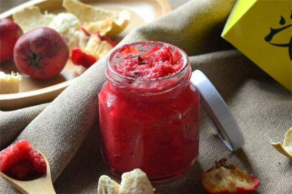 山楂醬的功效與作用 對(duì)身體好處多 山楂醬的功效與作用 對(duì)身體好處多