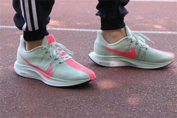 耐克飛馬35測(cè)評(píng) pegasus 35實(shí)戰(zhàn)效果 耐克飛馬35測(cè)評(píng) pegasus 35實(shí)戰(zhàn)效果