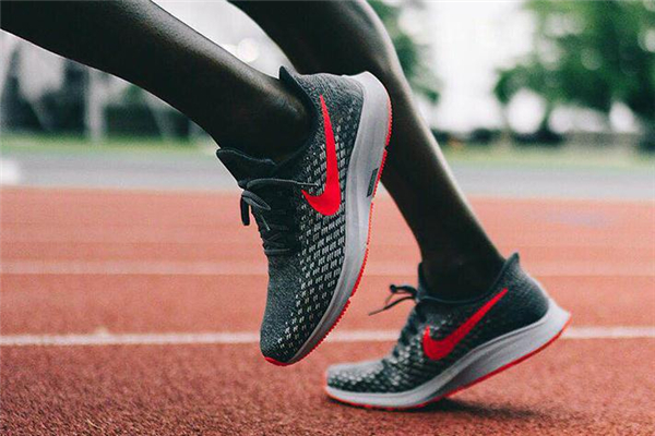 耐克飛馬35偏碼嗎 pegasus 35尺碼建議 耐克飛馬35偏碼嗎 pegasus 35尺碼建議