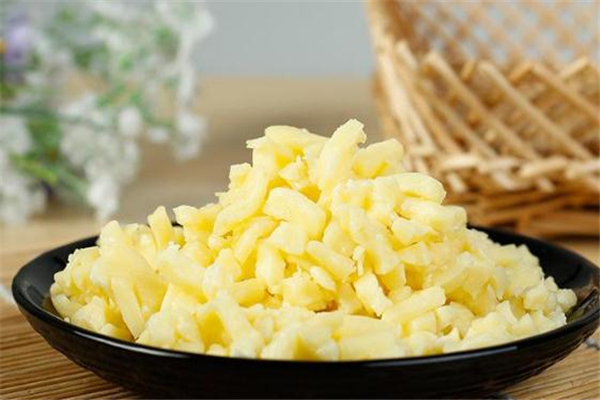 馬蘇里拉奶酪怎么拉絲 溫度很關鍵 馬蘇里拉奶酪怎么拉絲 溫度很關鍵