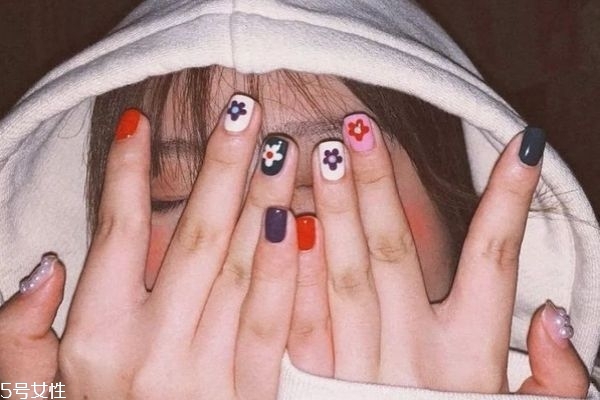 金泫雅同款美甲 泫雅美甲ins圖片 金泫雅同款美甲 泫雅美甲ins圖片