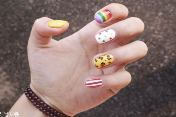 金泫雅同款美甲 泫雅美甲ins圖片 金泫雅同款美甲 泫雅美甲ins圖片