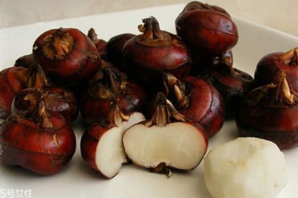 吃荸薺會(huì)流產(chǎn)嗎 孕婦吃了葧薺會(huì)怎么樣 吃荸薺會(huì)流產(chǎn)嗎 孕婦吃了葧薺會(huì)怎么樣