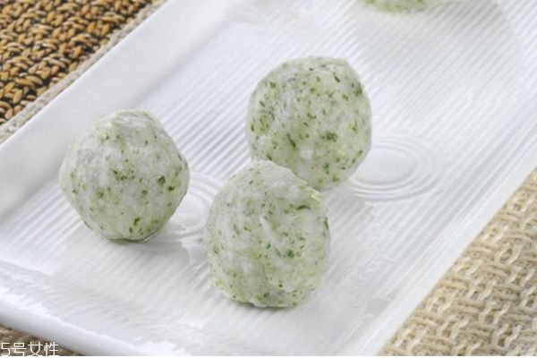 寶寶輔食什么時(shí)候添加 寶寶輔食鱈魚的做法 寶寶輔食什么時(shí)候添加 寶寶輔食鱈魚的做法