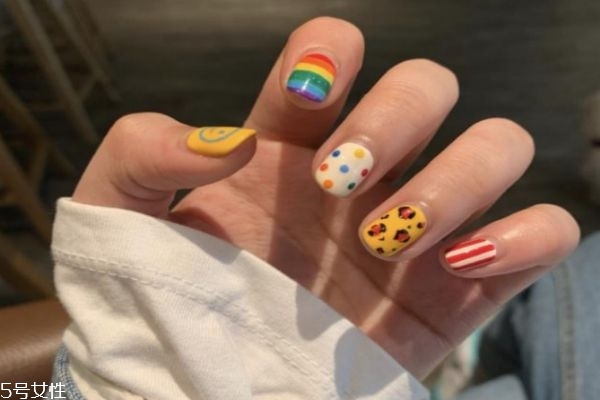 金泫雅同款美甲 泫雅美甲ins圖片 金泫雅同款美甲 泫雅美甲ins圖片