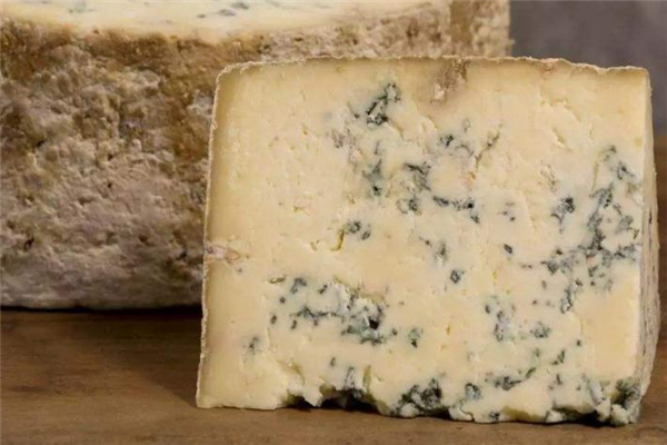 藍紋奶酪有多臭 魔鬼黑暗料理 藍紋奶酪有多臭 魔鬼黑暗料理