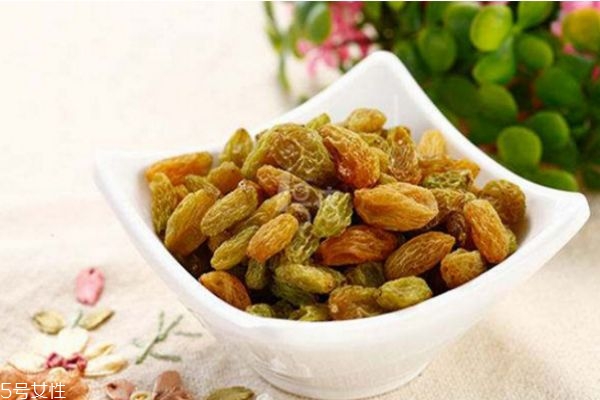 吃葡萄干能降血糖嗎 八種食物降血糖 吃葡萄干能降血糖嗎 八種食物降血糖