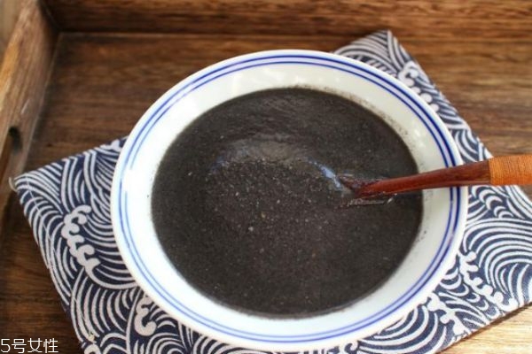 哪些人不宜吃黑芝麻糊 黑芝麻禁忌