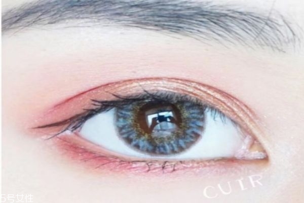 葵兒眼影盤(pán)好用嗎 葵兒眼影盤(pán)多少錢(qián) 葵兒眼影盤(pán)好用嗎 葵兒眼影盤(pán)多少錢(qián)