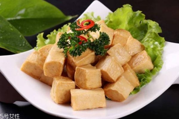 魚豆腐價(jià)格多少錢一斤 魚豆腐究竟是不是豆腐 魚豆腐價(jià)格多少錢一斤 魚豆腐究竟是不是豆腐