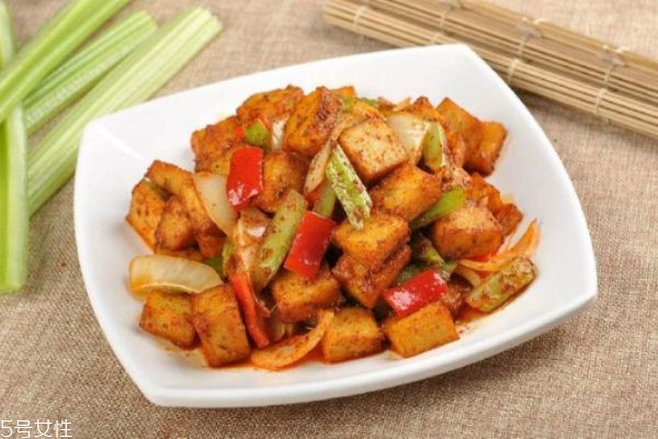 魚(yú)豆腐哪個(gè)牌子好吃 魚(yú)豆腐里面有魚(yú)肉嗎