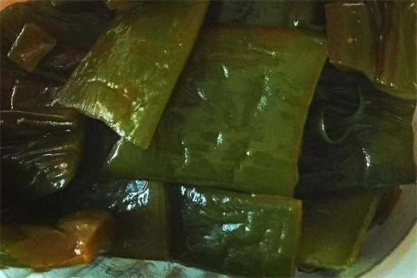 海白菜和裙帶菜的區(qū)別 相似度很高 海白菜和裙帶菜的區(qū)別 相似度很高