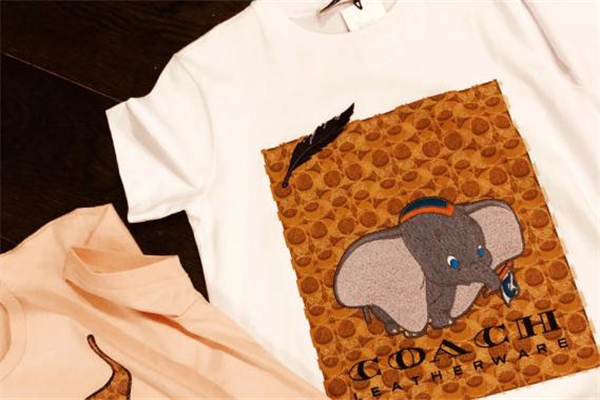 coach小飛象t恤多少錢 蔻馳小飛象短袖價格 coach小飛象t恤多少錢 蔻馳小飛象短袖價格