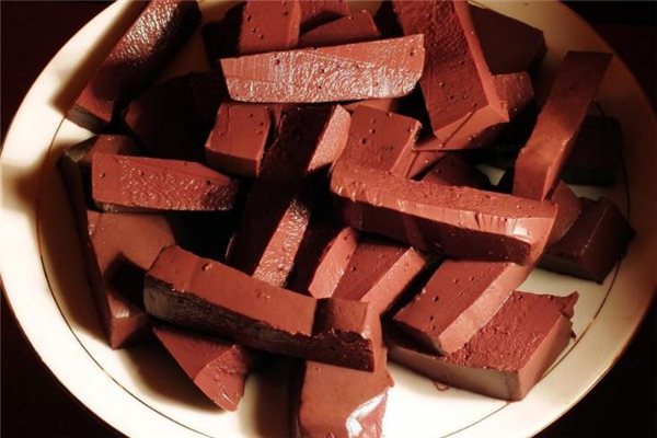 孕婦能吃豬血嗎 有助于補血 孕婦能吃豬血嗎 有助于補血