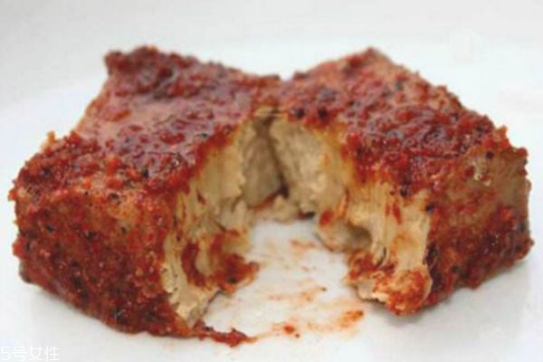 腐乳吃多了有什么危害 吃腐乳的好處和壞處 腐乳吃多了有什么危害 吃腐乳的好處和壞處