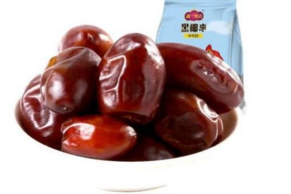 黑椰棗與黃椰棗的區(qū)別 看看他們的區(qū)別有多大 黑椰棗與黃椰棗的區(qū)別 看看他們的區(qū)別有多大