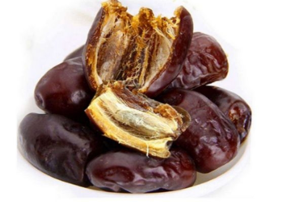 黑椰棗與黃椰棗的區(qū)別 看看他們的區(qū)別有多大 黑椰棗與黃椰棗的區(qū)別 看看他們的區(qū)別有多大