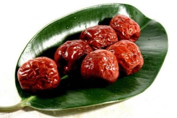 補血補氣吃什么最好 春季吃棗不會老 補血補氣吃什么最好 春季吃棗不會老