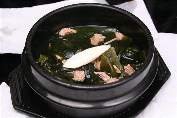 海帶湯的做法 韓國海帶湯怎么做 海帶湯的做法 韓國海帶湯怎么做