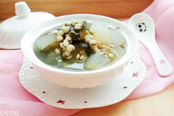 夏天喝什么最好 夏天喝什么湯滋補 夏天喝什么最好 夏天喝什么湯滋補