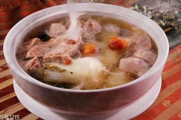 上火吃什么好 降火吃什么食物 上火吃什么好 降火吃什么食物