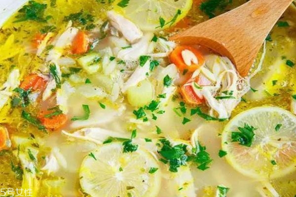 晚上喝什么湯好消化 最適宜晚上喝的湯 晚上喝什么湯好消化 最適宜晚上喝的湯