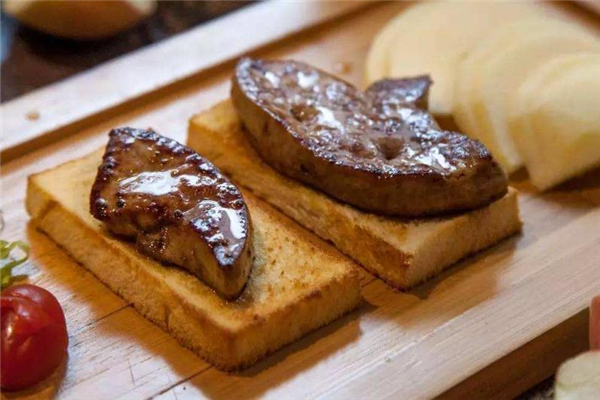 孕婦可以吃鵝肝嗎 可適量食用 孕婦可以吃鵝肝嗎 可適量食用