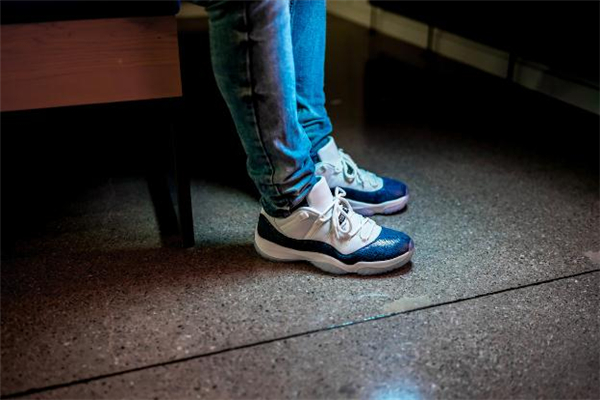 aj11 low藍(lán)蛇偏碼嗎 aj11 low藍(lán)蛇有女碼嗎 aj11 low藍(lán)蛇偏碼嗎 aj11 low藍(lán)蛇有女碼嗎