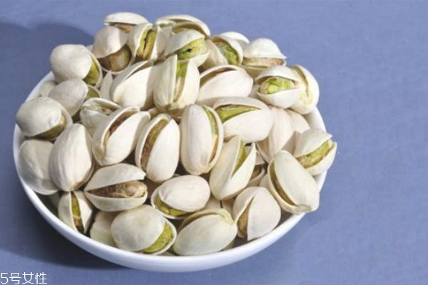 開心果的熱量高嗎 吃了很多開心果會胖嗎 開心果的熱量高嗎 吃了很多開心果會胖嗎