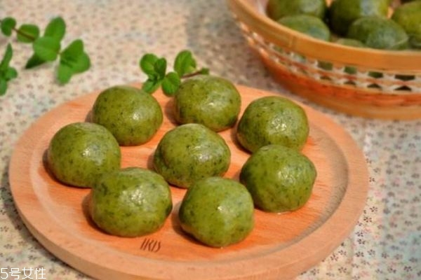 吃青團(tuán)長胖嗎 青團(tuán)熱量高嗎 吃青團(tuán)長胖嗎 青團(tuán)熱量高嗎