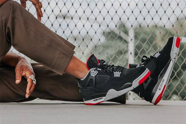 2019aj4黑紅復刻發(fā)售時間 經典元年復刻