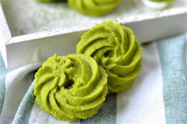 抹茶曲奇的做法 在家也能做 抹茶曲奇的做法 在家也能做