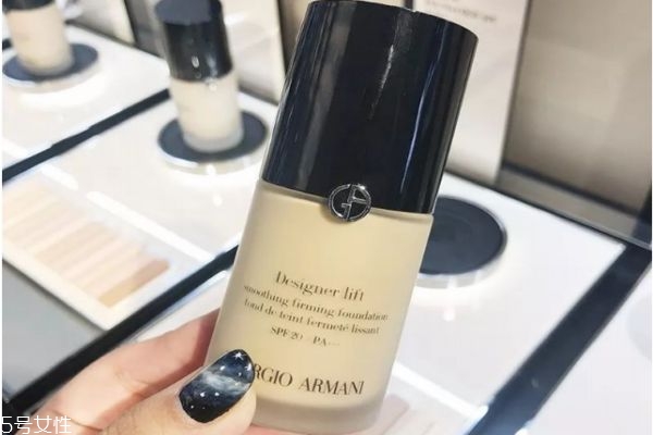 阿瑪尼粉底液大師和權(quán)利的區(qū)別 阿瑪尼大師還是權(quán)力 阿瑪尼粉底液大師和權(quán)利的區(qū)別 阿瑪尼大師還是權(quán)力