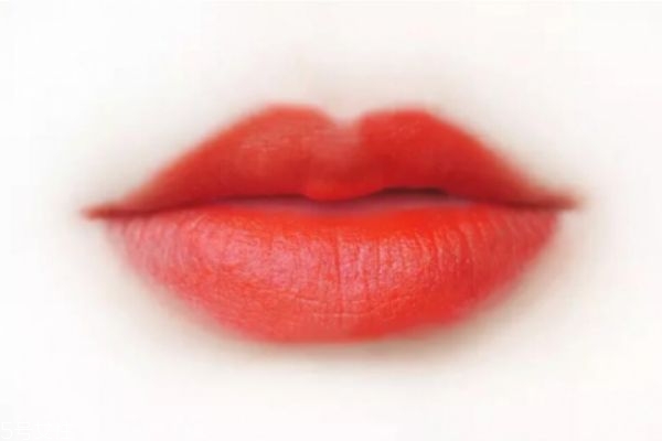 阿瑪尼口紅是法國(guó)的嗎 阿瑪尼是什么檔次 阿瑪尼口紅是法國(guó)的嗎 阿瑪尼是什么檔次