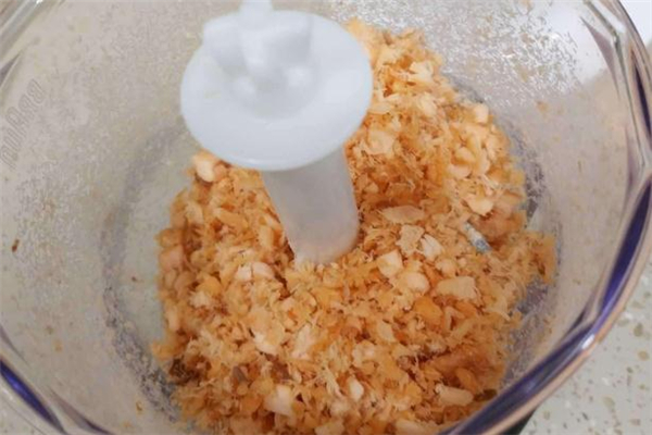 三文魚肉松的做法 營(yíng)養(yǎng)好消化